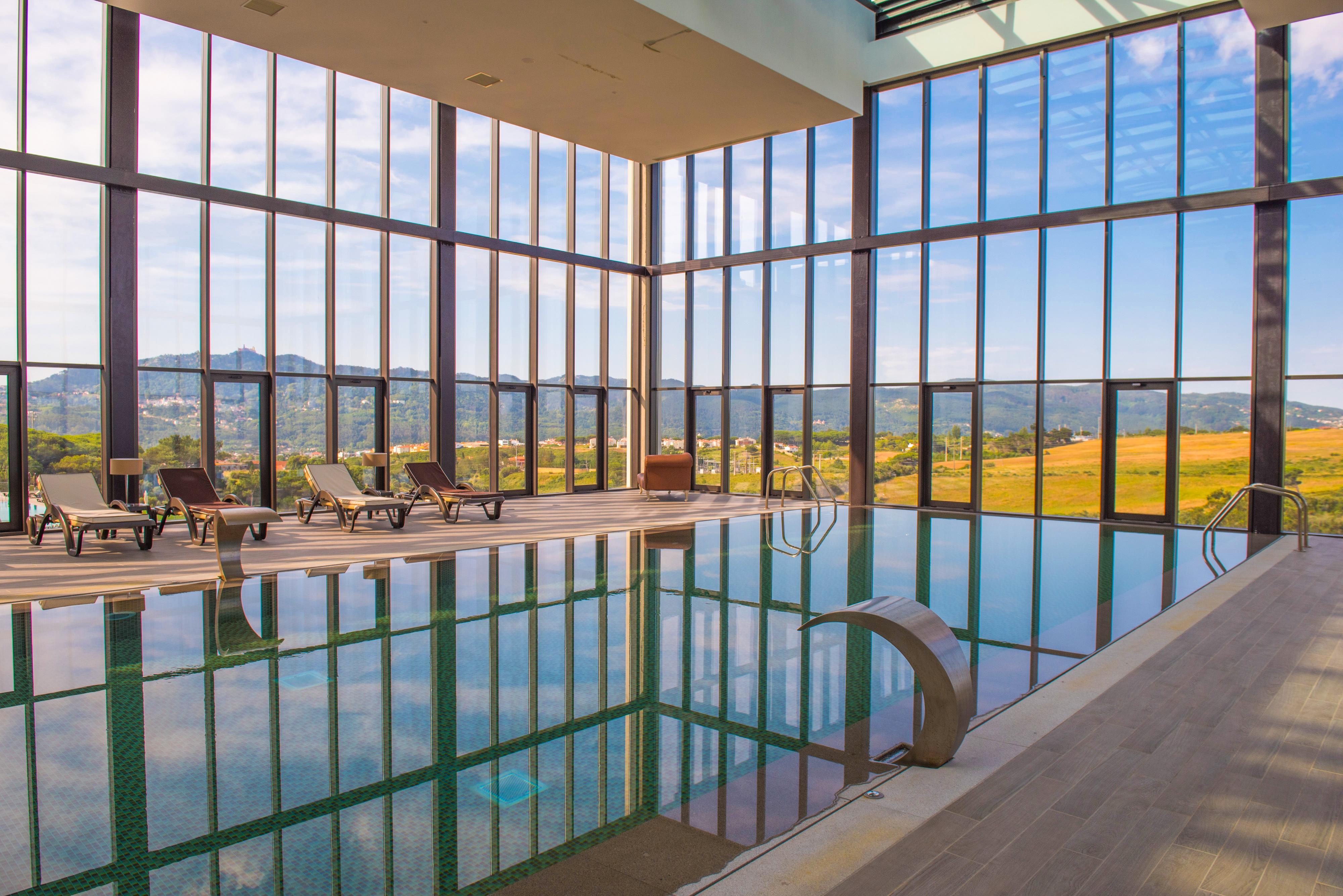 Vila Gale Sintra Esterno foto The indoor pool at the Hotel