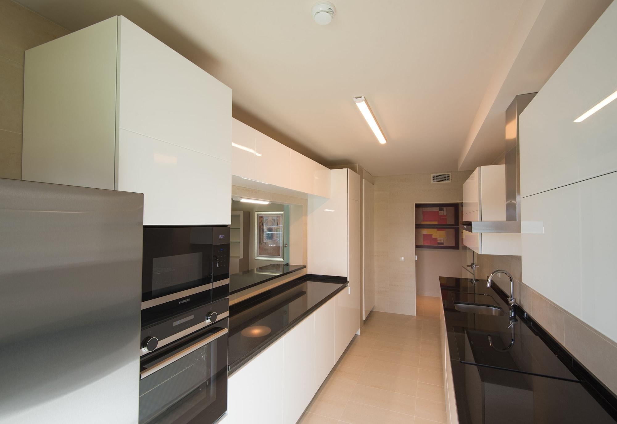 Vila Gale Sintra Esterno foto A modern kitchen