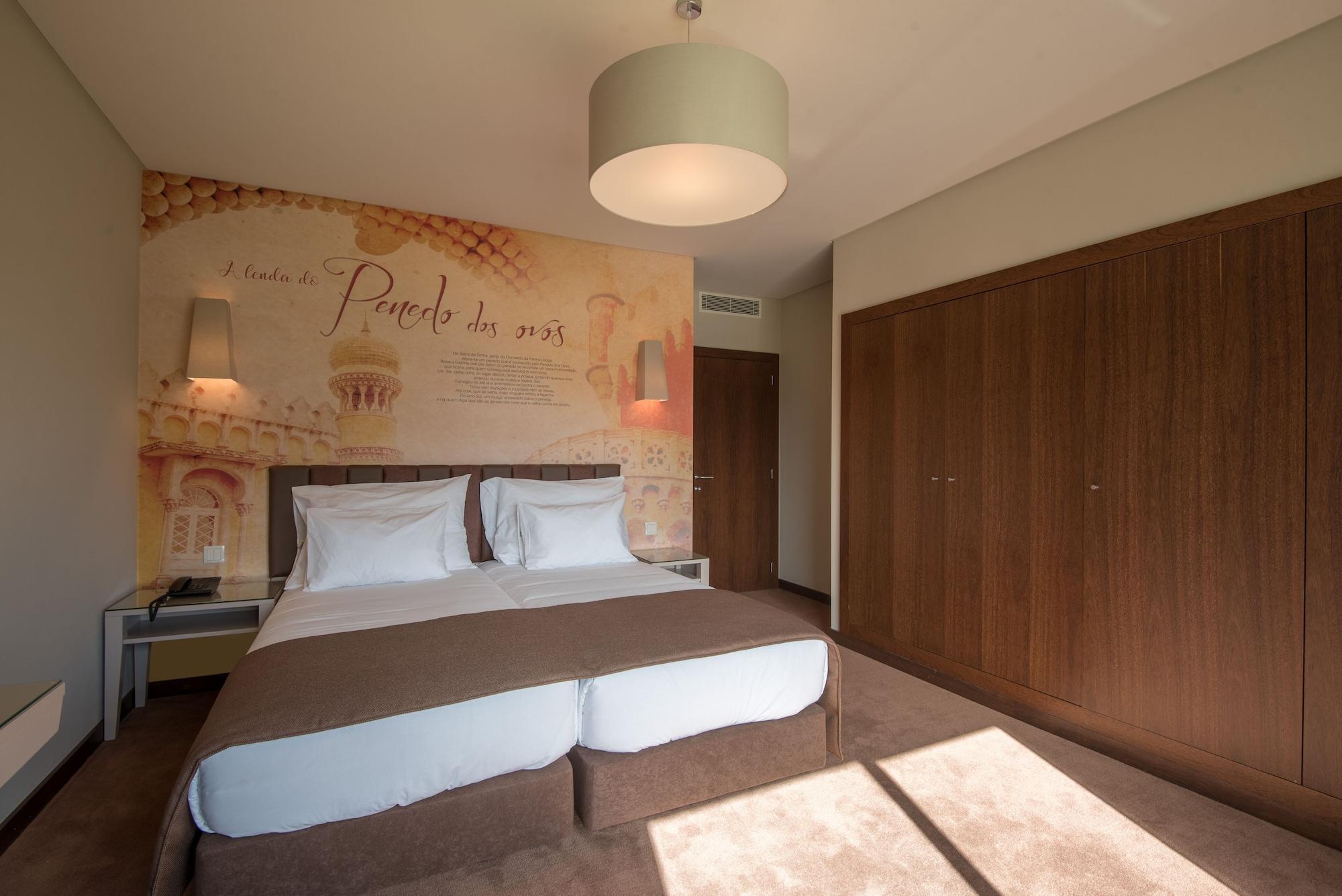 Vila Gale Sintra Esterno foto A bedroom at the hotel