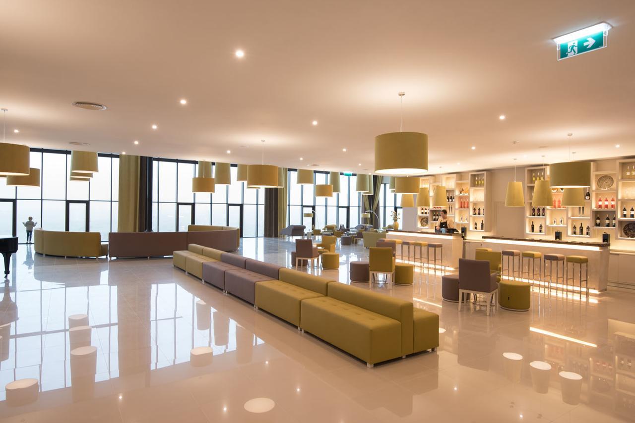Vila Gale Sintra Esterno foto The lounge at the airport